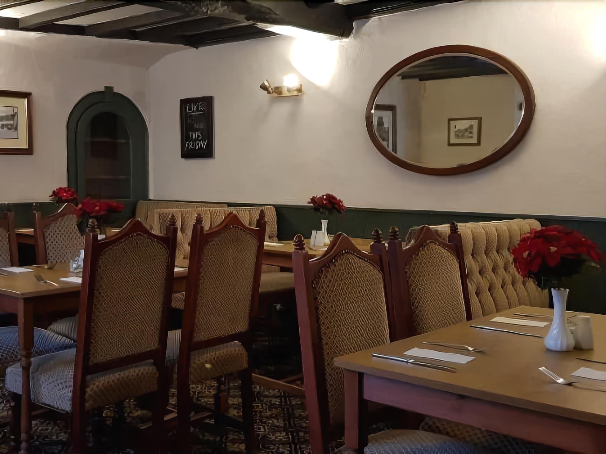 The Bull Hotel Downton Kültér fotó